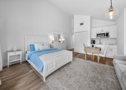 11863 Wimbledon Circle - Photo 1