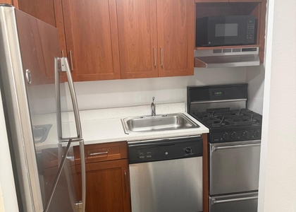 East 63rd Street - Photo 1