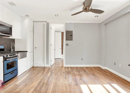 2100 2nd Avenue - Photo 1