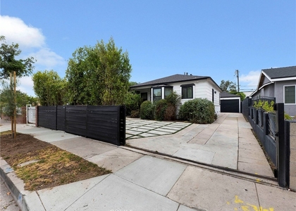 1021 E 65th Street - Photo 1