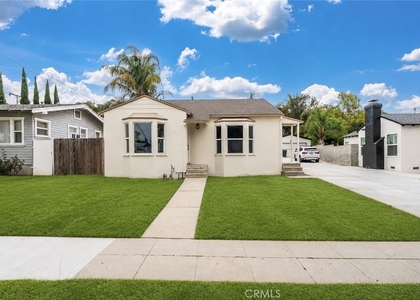 6220 Magnolia Avenue - Photo 1