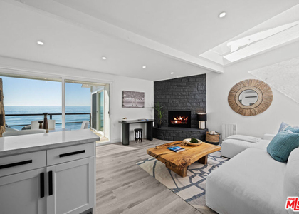 25154 Malibu Road - Photo 1