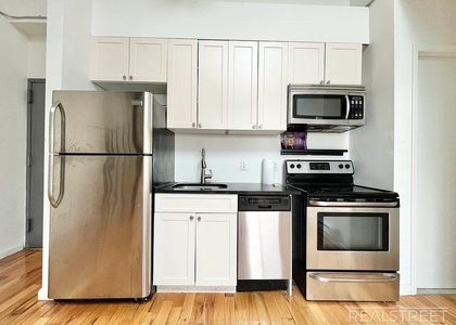 324 Melrose Street - Photo 1