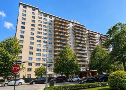 175-20 Wexford Terrace - Photo 1