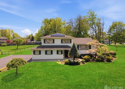 34 Ventnor Drive - Photo 1