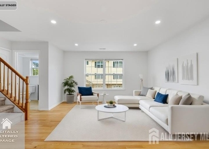 8 Alfred Avenue - Photo 1