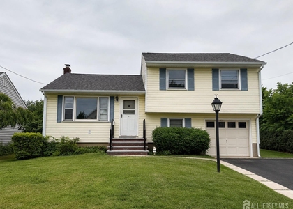 304 Fairlamb Avenue - Photo 1