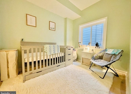 127 Streamview Drive - Photo 1
