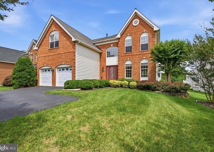 20242 Hidden Creek Court - Photo 1