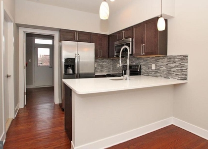 400 S 45th Street - Photo 1
