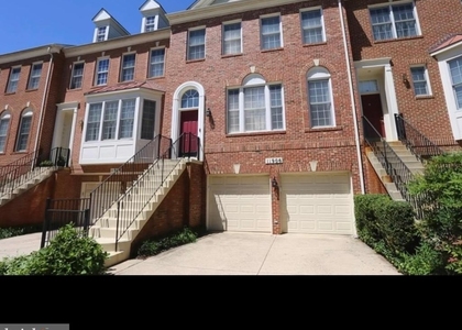 11906 Castlegate Court - Photo 1