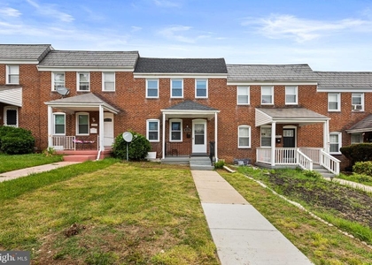1015 Lyndhurst Street - Photo 1