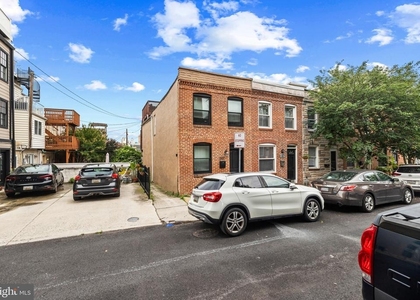 601 S Rose Street - Photo 1