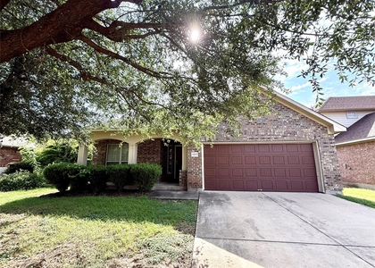 1213 Rainbow Parke Dr - Photo 1