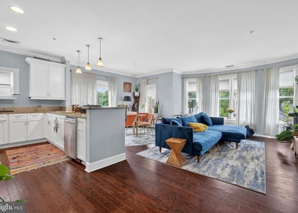 401 13th Street Ne - Photo 1