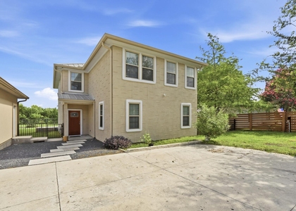 330 Howard Ln - Photo 1