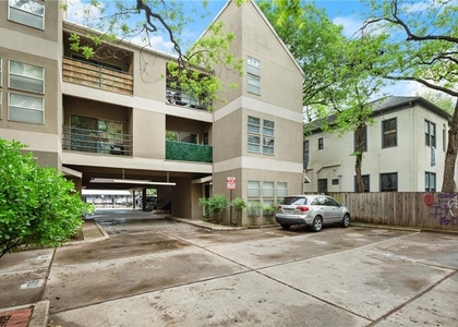 2311 Nueces St - Photo 1
