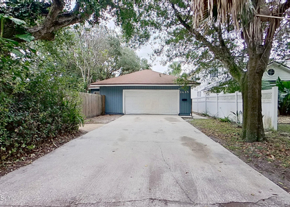 1615 Seminole Road - Photo 1