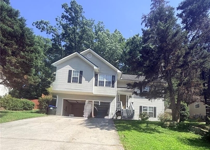 1475 Brookdale Drive - Photo 1