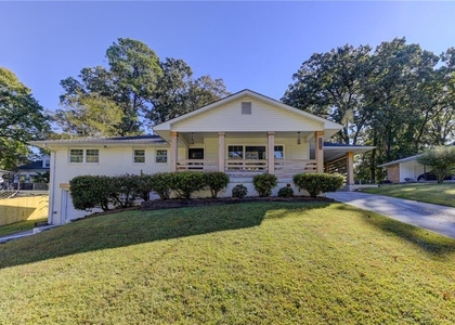 2325 Elmwood Circle Se - Photo 1