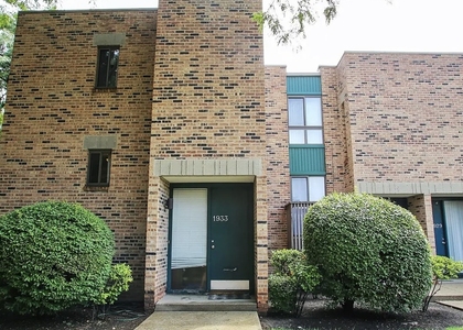 1933 Song Sparrow Court - Photo 1