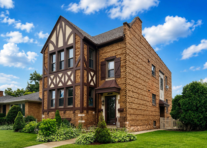 615 E Golf Road - Photo 1
