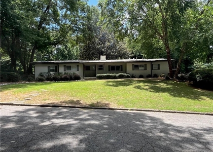 1945 Dellwood Drive Nw - Photo 1