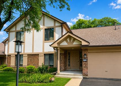 908 Knottingham Drive - Photo 1