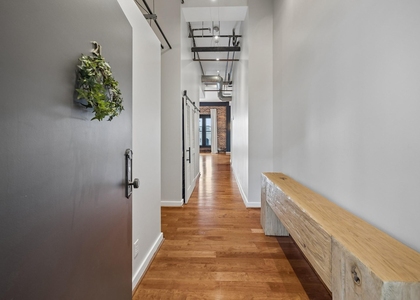 915 Franklin Street - Photo 1