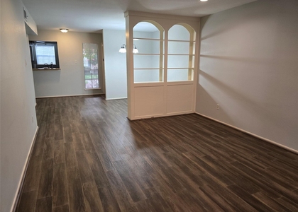 12968 Trail Hollow Drive - Photo 1