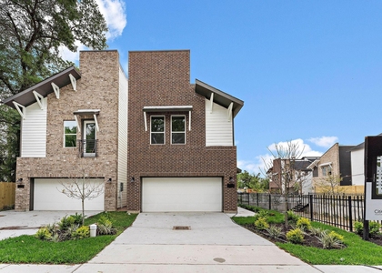2183 Mansfield - Photo 1