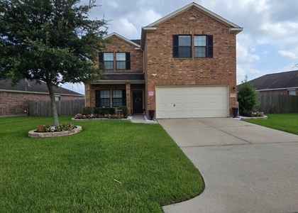 10111 Bitternut Hickory Lane - Photo 1