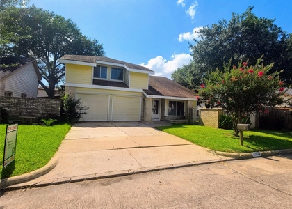 10526 Chapel Hill Drive - Photo 1