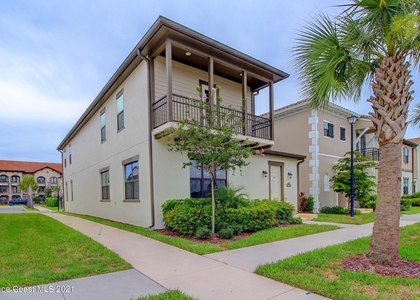 6903 Vista Hermosa Drive - Photo 1