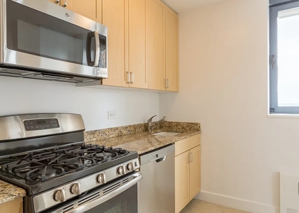 West 48th Street - Photo 1