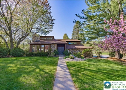 3705 Vale View Drive - Photo 1