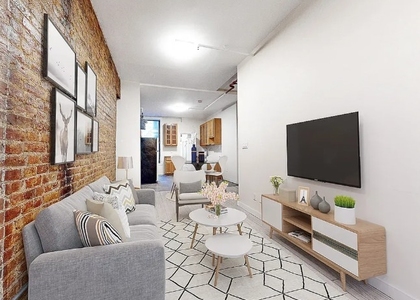 1611 Second Avenue - Photo 1