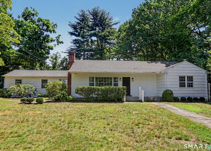 75 Vincent Avenue - Photo 1