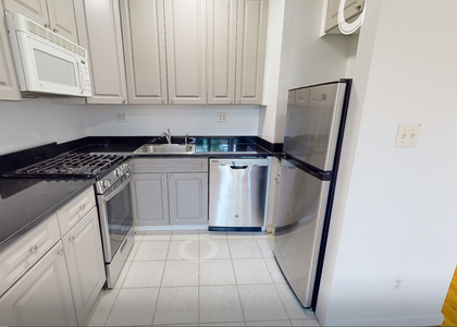 318 East 89th Street - Photo 1