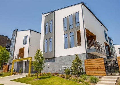 2180 Bennett Avenue - Photo 1