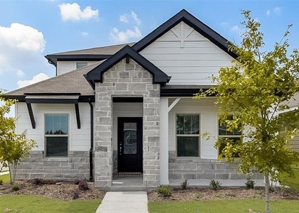 211 Monarch Way - Photo 1