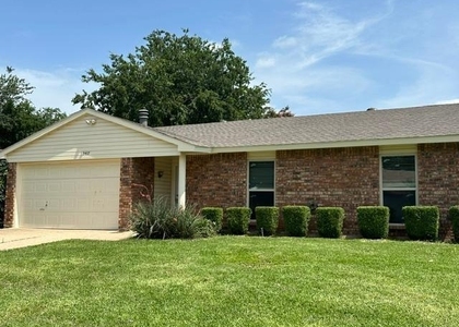 5417 Ramsey Drive - Photo 1