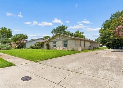5517 Castleview Lane - Photo 1