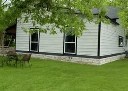 307 W Trunk Street - Photo 1