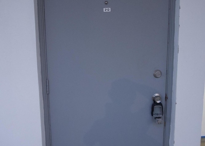 2840 Ne 14th St Street - Photo 1