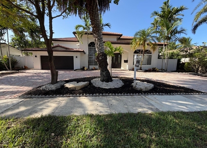 4081 N 41st Street - Photo 1