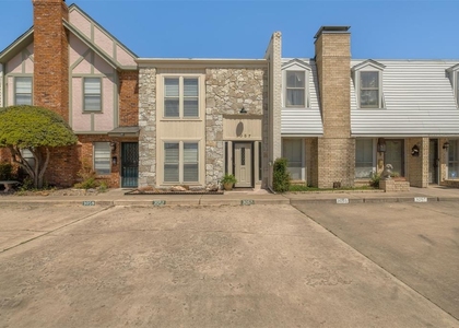 3057 W Wilshire Boulevard - Photo 1