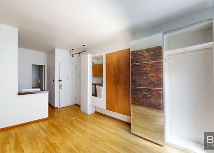 123 W 3rd Street - Photo 1