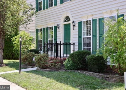 2667 Taffrail Way - Photo 1