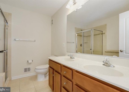 15221 Leicestershire Street - Photo 1